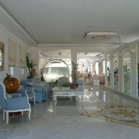 Lagos Mare Hotel Agios Prokopios (Naxos)