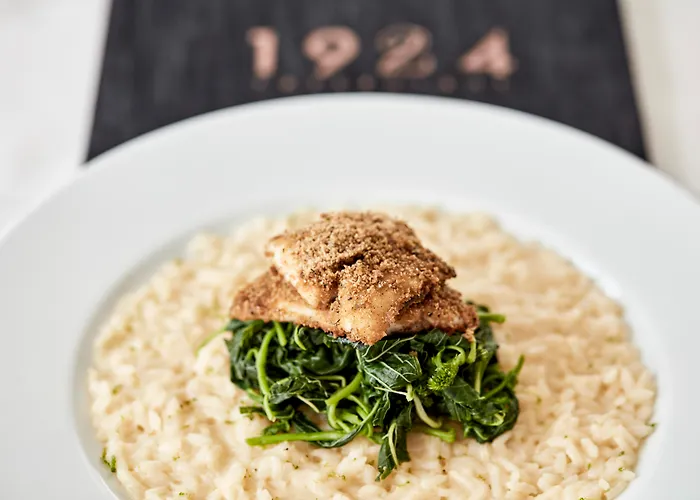 Lagos Mare מלון 4*