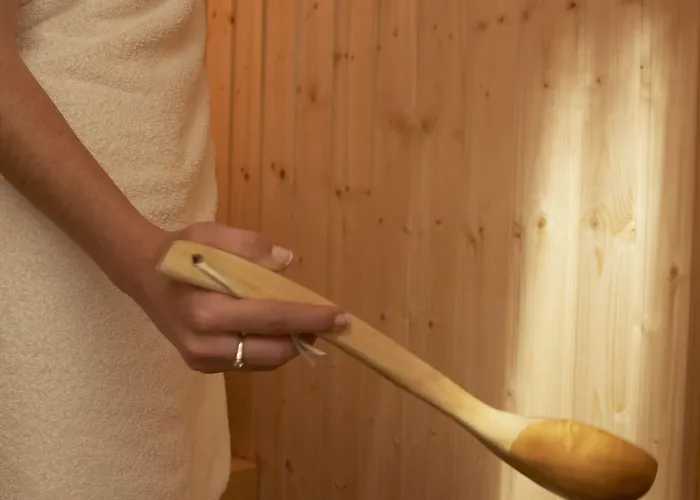 מלון Lagos Mare 4*