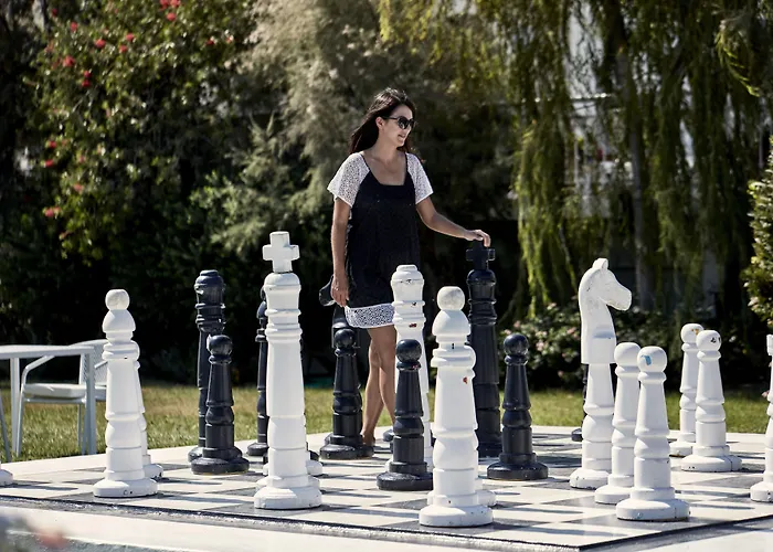 Lagos Mare מלון 4*