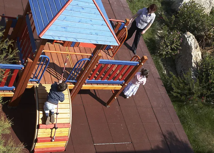 Lagos Mare 4* איוס פרוקופיוס