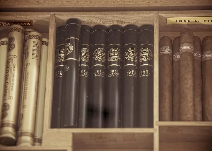 Lagos Mare 4* איוס פרוקופיוס