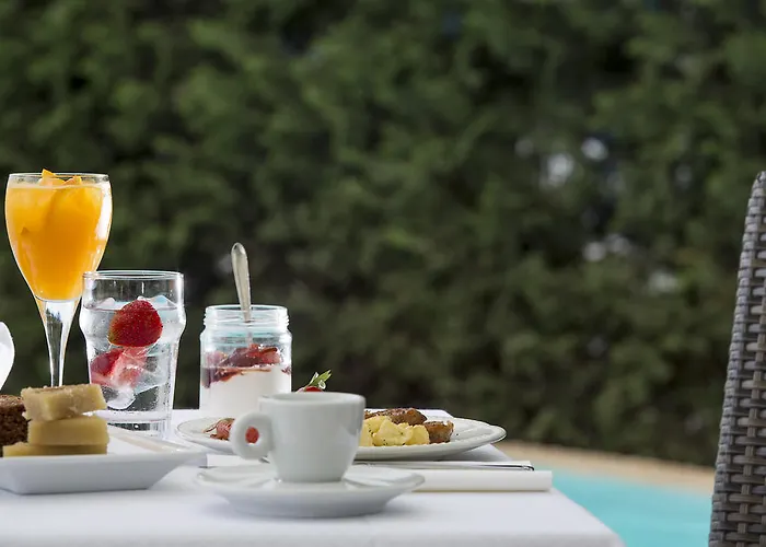 Lagos Mare 4* איוס פרוקופיוס